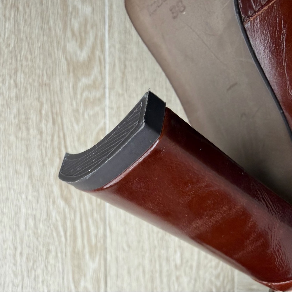 L’Intervalle Leather Square-Toe Heeled Ankle Boots | Made in Spain | Size 38 - Picture 9 of 9
